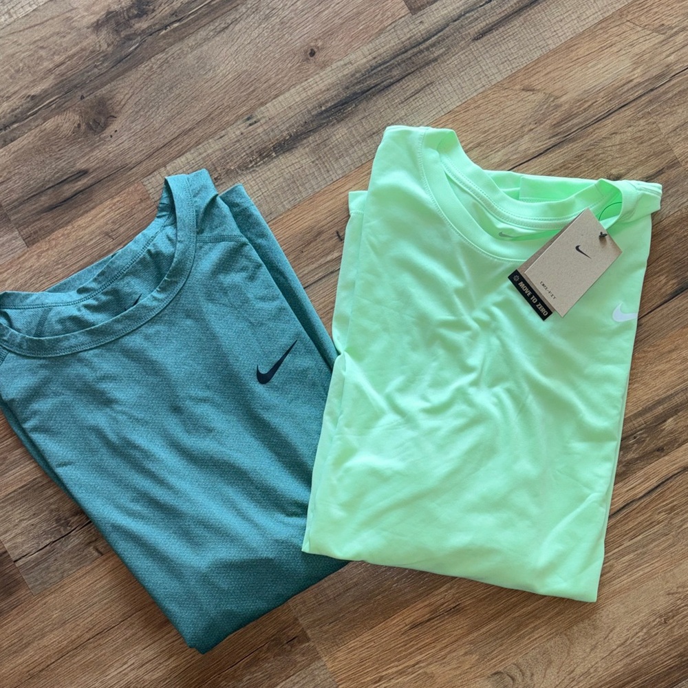 NEW Bundle of 2 Nike Dri-Fit Green T-Shirts XXL